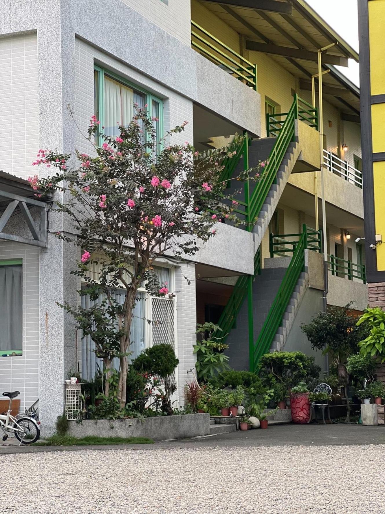 プリシティ ヴィラ B&B 埔里 エクステリア 写真